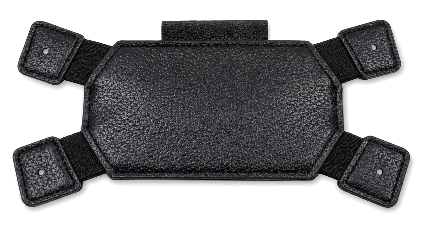 Four-point hand strap